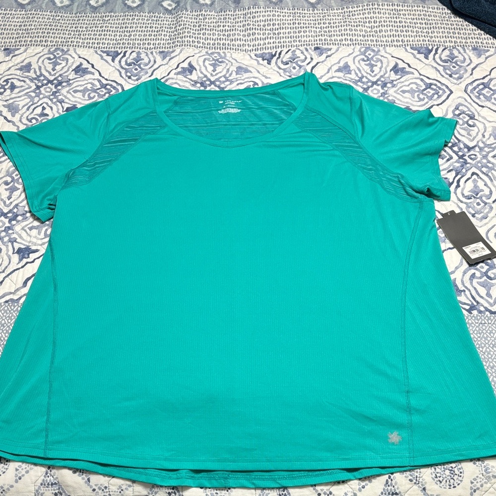 Tek Gear Short Sleeve Tee